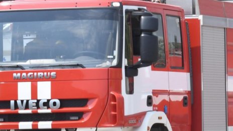 Автобус с руски туристи се запали между Черноморец и Бургас