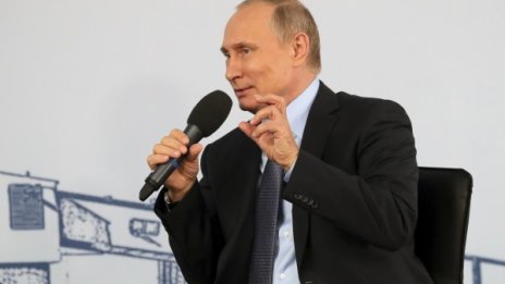 Путин на избори: Независим, с грижа за бедните