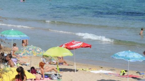 Жега е: До 36 градуса ще показват термометрите утре