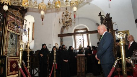 Главчев посети Бигорския манастир в Македония