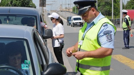 КАТ даде на заден за знака на патрулките за скоростта 