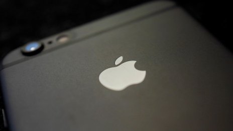 Секват продажбите на черно на iPhone в Китай