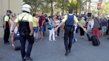 Дрис Укабир сам се явил в полицията след атентата