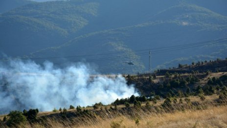 Жандармерията се включва в гасенето на огъня край Кресна