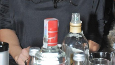 Данъчни на проверки по морето: Затвориха дискотека в Бургас