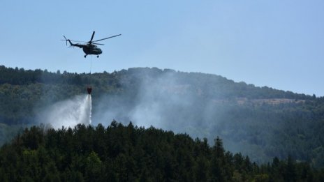 Огънят край Кресна превзема нови територии
