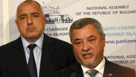 Симеонов ласкае: "Борисов 3" – триумф за външната политика