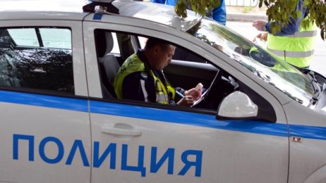 Автовоз лумна на "Струма", изгоря напълно