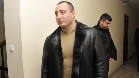 Пак оперират Митьо Очите, той обаче вече тренира