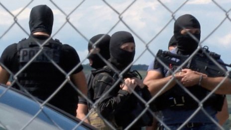Терористични организации с призив: Дерайлирайте влакове!