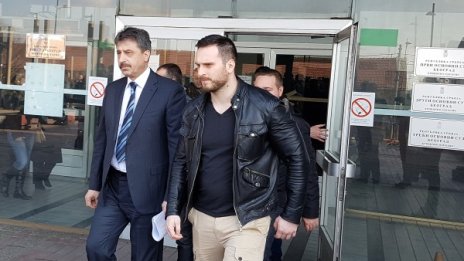 Цветан Василев получил убежище в Сърбия