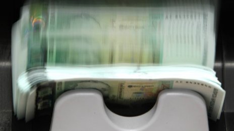 Емигрантите лелеят за България, налели повече от 1 млрд. лева