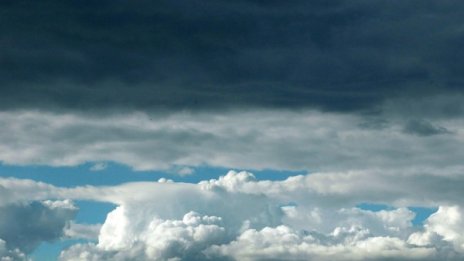 Обещано от синоптиците: Облачно и хладно, но без валежи