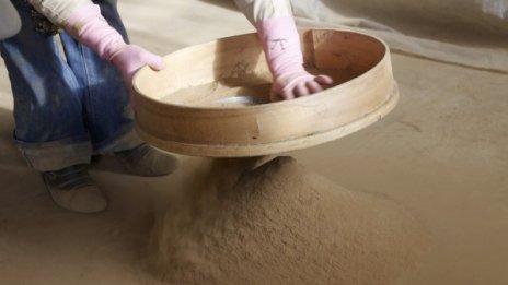 Заловиха 1,7 т канабисова смола в тунела под Ламанша