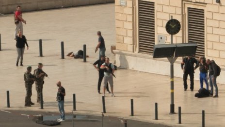 ИД пое отговорност за атаката с нож в Марсилия