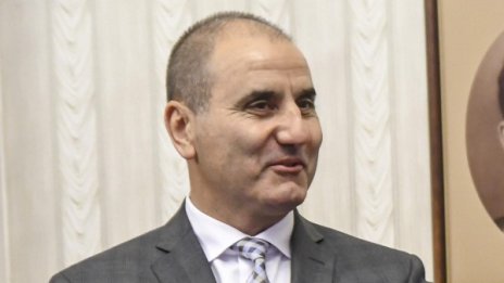 Цветан Цветанов убеден: Няма война между ГЕРБ и Радев