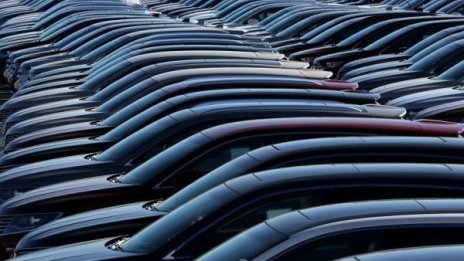 Продажбите на нови коли у нас с ръст над 18% за септември