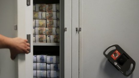 Богатството на българите расте! Трупат във влогове и скъпи имоти