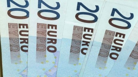 ЕС отпуска ?800 млн. на Гърция за просрочени задължения