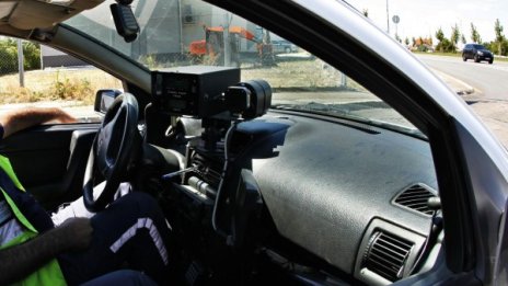 Рекордьор до рекордьора на пътя: Един с 26 акта за ден, друг с 11 бона глоби