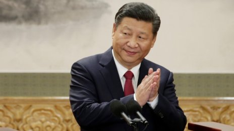 Другата свърхсила? Китай твори история, докато погледите са към Тръмп