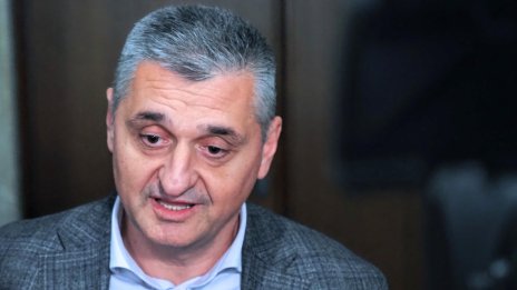 Кирил Добрев: Разделянето на ляво и дясно може да възстанови политическия живот у нас