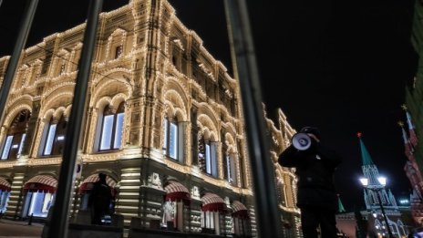Евакуираха хиляди от "Болшой театър" поради бомбена заплаха