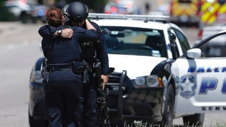 Мъж стреля в църква в Тексас, има убити