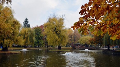 Без слънце на Архангеловден, на много места ще вали