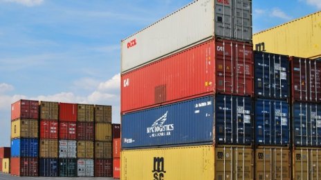Износът расте, но вносът расте още по-бързо