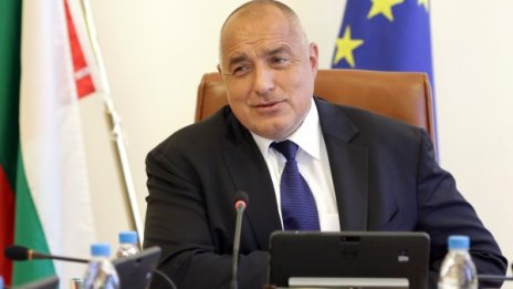 Борисов: Искат да ни съборят, защото намаляваме дълговете!