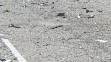 Цистерна се обърна на "Тракия", шофьорът загина