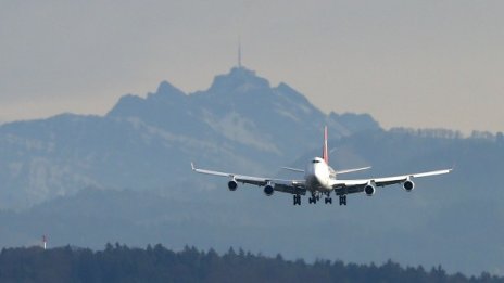 Да си купиш Boeing 747 в нета... Може - в Китай 