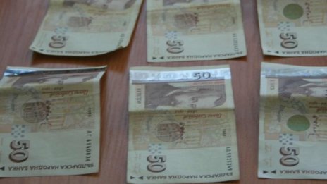 Ще вземат ли неизплатените си заплати работниците?