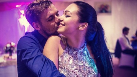 5 признака, че мъжът иска да ви целуне