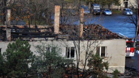 Пожарът в Жандармерията – от късо съединение