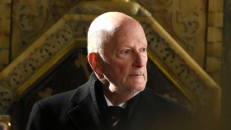 Топката е в депутатите: Закон решава за имотите на царя