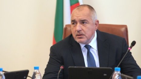 Борисов: Купуваме техника, а пари за ремонт?! Летят 4 "Кугър"-а от 12!