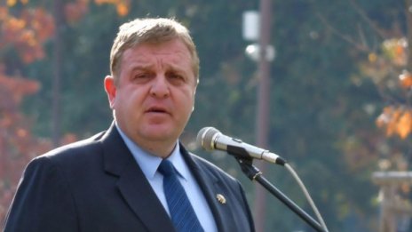 Каракачанов за казуса Банско: Ще има лифт!