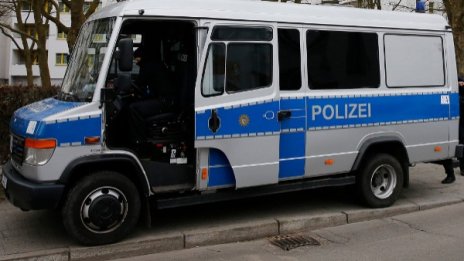 Мъж опита да удави момиче в река в Берлин
