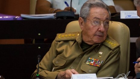 Раул Кастро се оттегля от поста си през април 2018-а