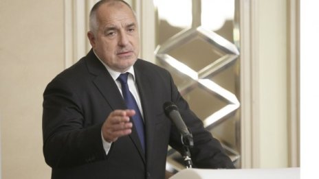 Борисов за рамото от Ахмед Доган: Той е мъдър човек!