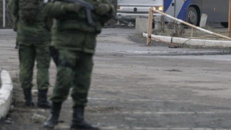 Мъж взе заложници в пощенска сграда в Харков, заплашва с взрив