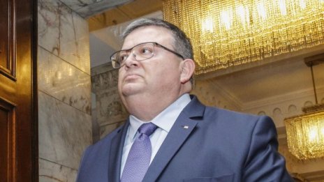 Заради смъртта на петима, Цацаров и Сарафов в Нови Искър