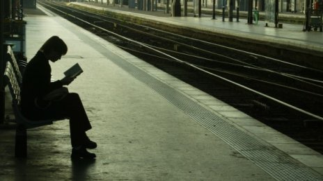 Автомат за приказки: Бутон – пътуваш и четеш
