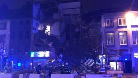 Експлозия срина сгради в Антверпен, 20 са ранени