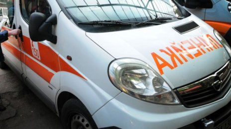 Мъж пребит от двама души, скарали се за паркомясто