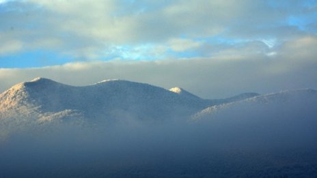 Времето и утре ще е студено и слънчево