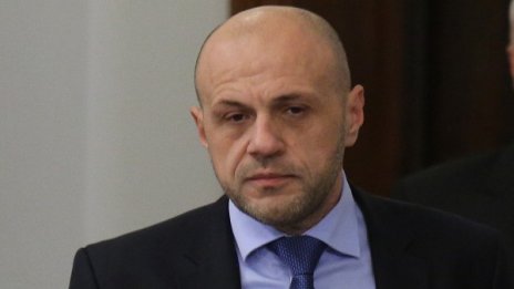 Дончев: Случаят в "Хризантема" - грозен, но няма път назад!