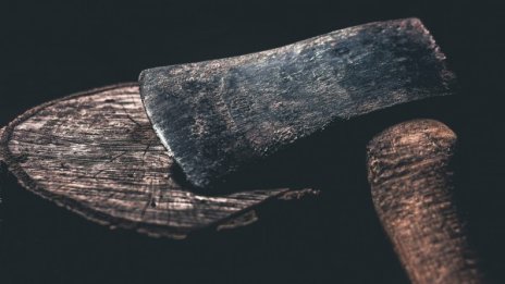 Пиян обиждал и плашил с брадва полицаи в Нова Загора